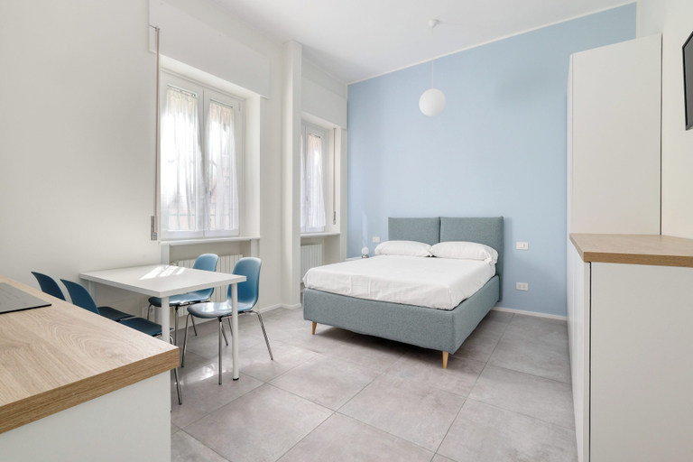 Others 5, Charming studio near the city centre, Milano