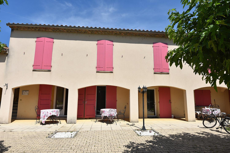 Exterior & Views 2, Prato Plage, Vaucluse