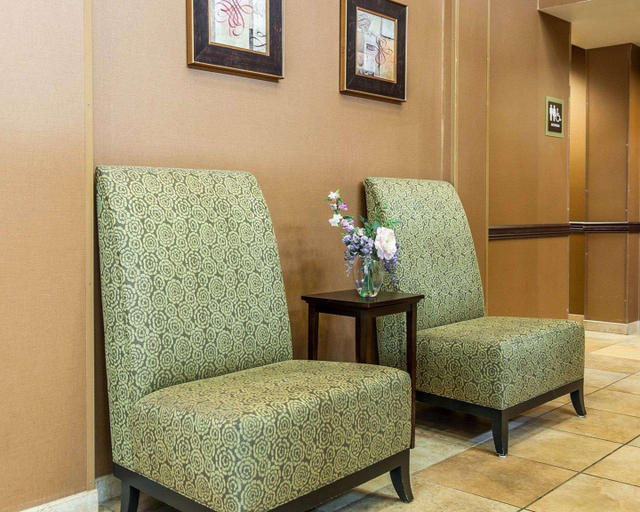 Public Area 2, Comfort Inn Bloomington near University, Monroe