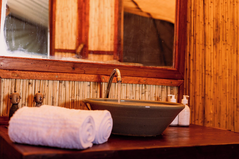 Bathroom, Munga Plains, Chobe