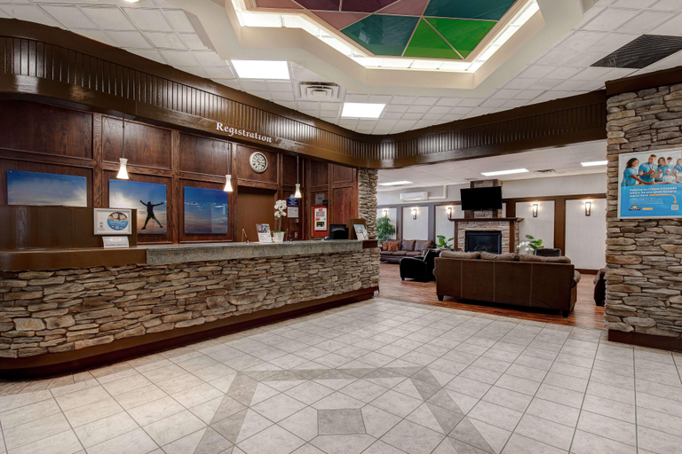 Public Area 2, Days Inn by Wyndham Calgary South, Division No. 6