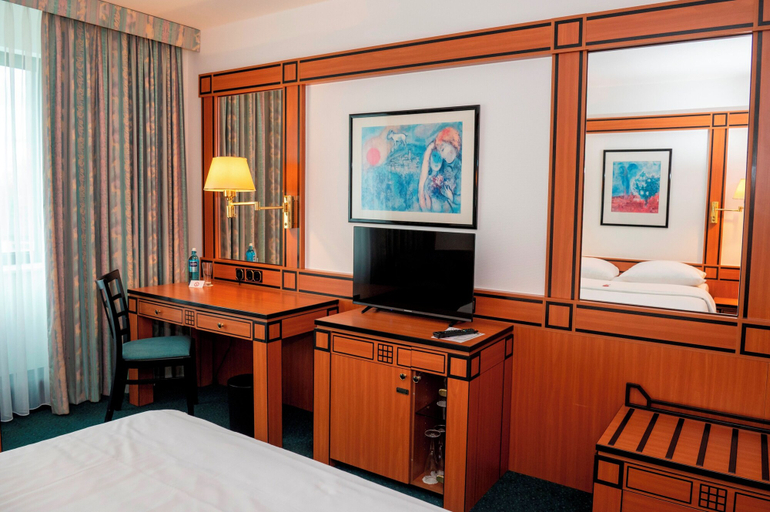 Bedroom 8