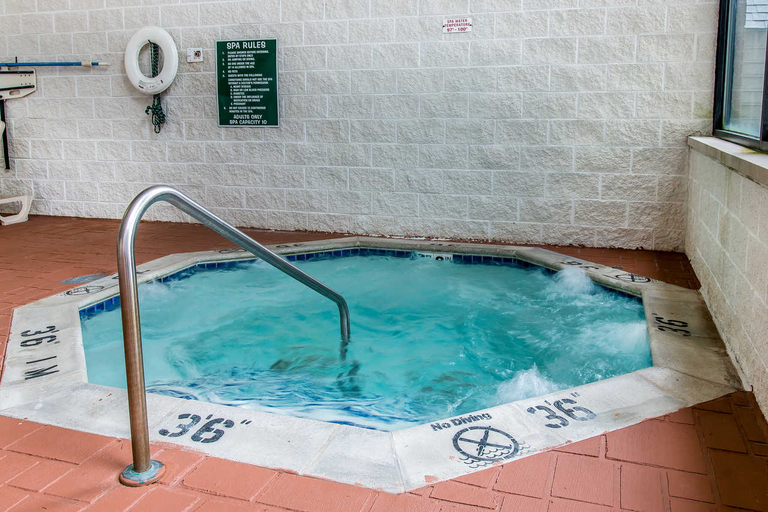 Sport & Beauty 5, Comfort Inn Port Huron, Saint Clair