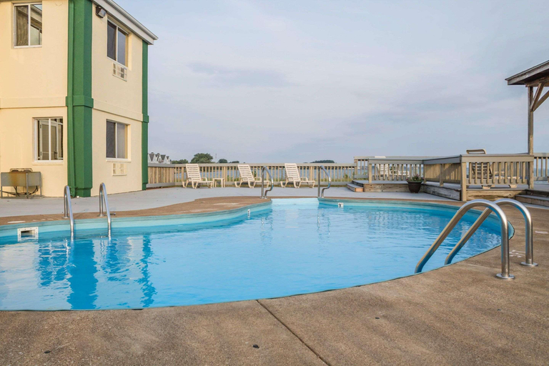 Sport & Beauty 3, Quality Inn hotel Port Clinton, OH, Ottawa