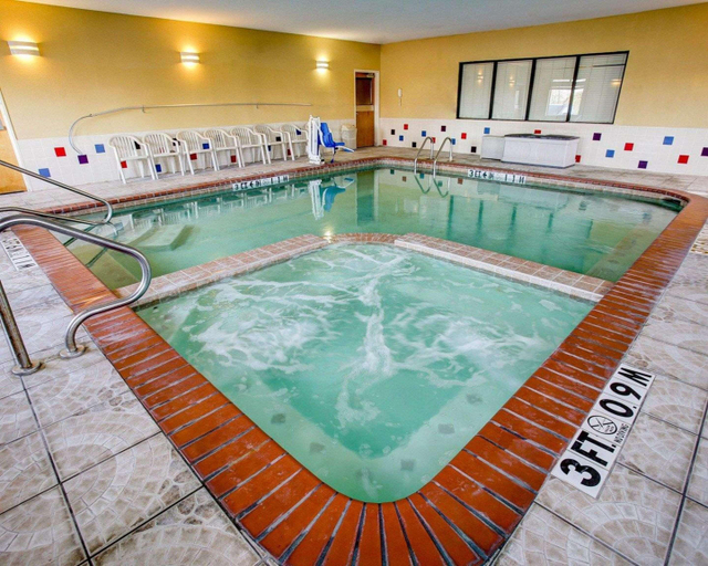 Sport & Beauty 5, Comfort Suites Brenham Area, Washington