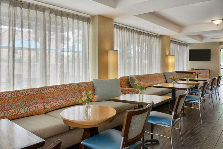 Food & Drinks 5, Hampton Inn Memphis/Collierville, Shelby