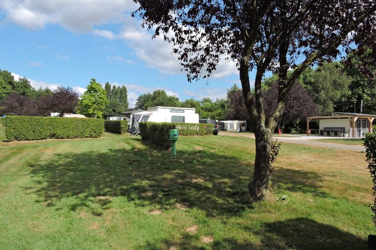 Others 2, Camping de la Chesnaie, Mayenne