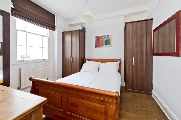 Bedroom 3, Charming 2-bed Apt, Pimlico, London