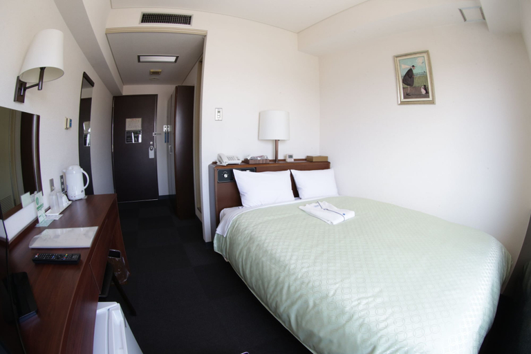 Bedroom 3, Fuchudaiitihoteru, Fuchū City