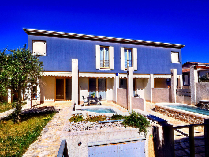 4, Villa in Banjole near Crystal Clear Sea, Medulin