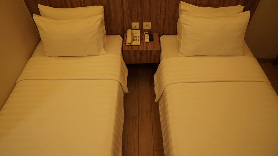 Hotel Cikini Room Type - Superior Twin Room