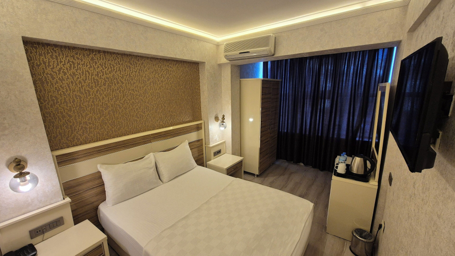 Bedroom 4, Best Smyrna Hotel, Kuşadası