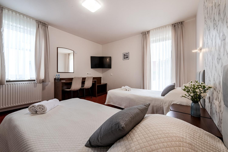 Bedroom, Hotel "Na Uboczu", Warsaw