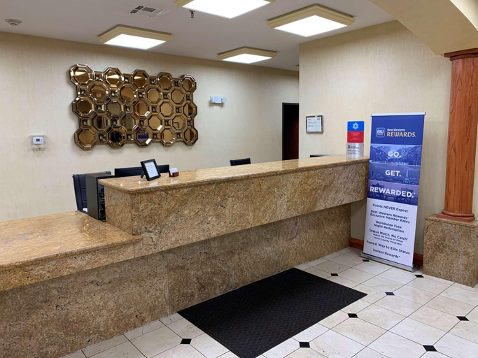 Public Area 2, SureStay Plus Hotel by Best Western Mesquite, Dallas