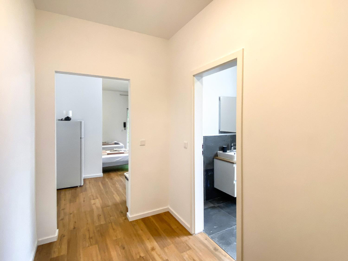 Others 2, G&G Apartments, Krefeld