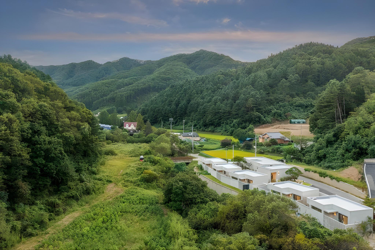 Others 5, Yangpyeong Dagasum Pension, Hongcheon