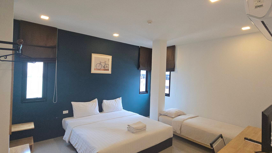 Bedroom 9