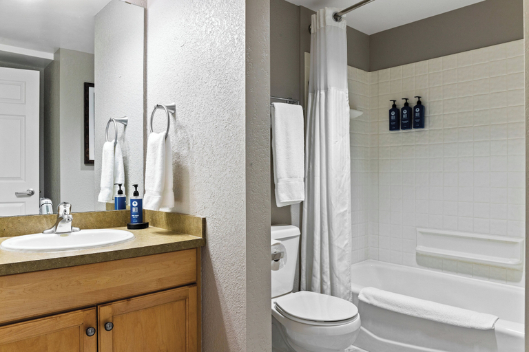 Bathroom 5, WorldMark Canmore - Banff, Division No. 15