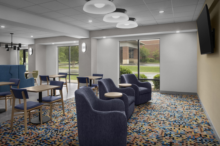 Others 1, Hampton Inn Lenoir City, Loudon