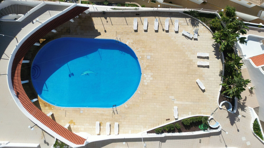 Room 3, Albufeira Blue Wave Retreat 64, Albufeira