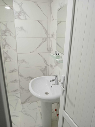 Bathroom, Lal Hotel, Fatih