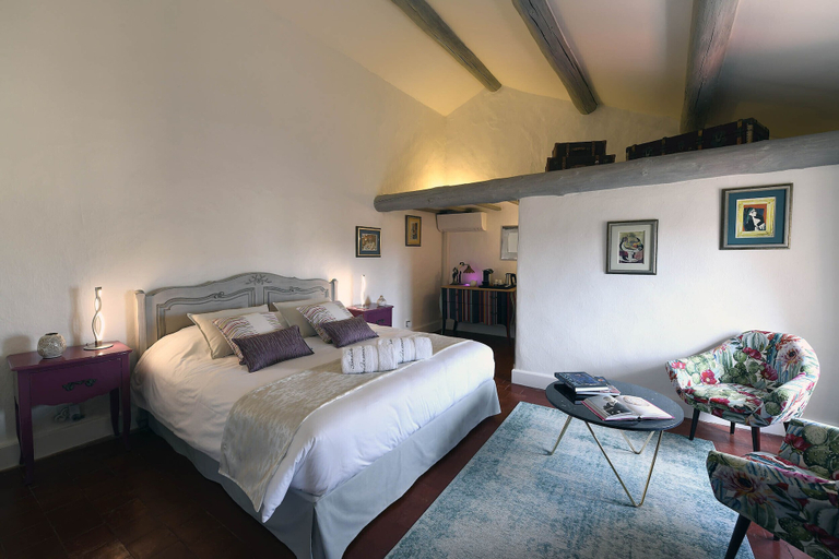 Bedroom 5, Bastide Des Demoiselles, Vaucluse