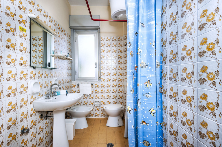Bathroom 3, Residence Villa Liliana, Messina