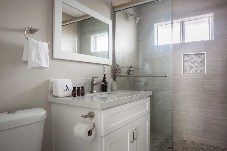 Bathroom, Seashore VII by AvantStay, San Diego