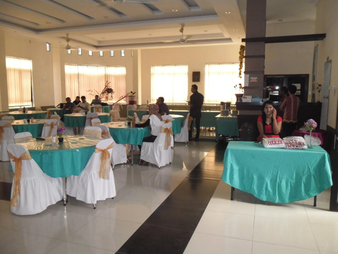 Food & Drinks 4, Permata Land Hotel & Resort, Labuhanbatu