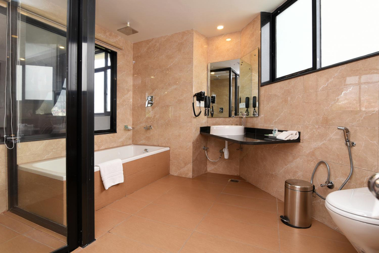 Bathroom 5, Park Village Resort by KGH Group, Bagmati