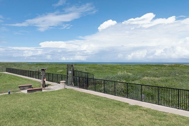 Others 4, Beachfront by South Padre Resort Rentals, Cameron