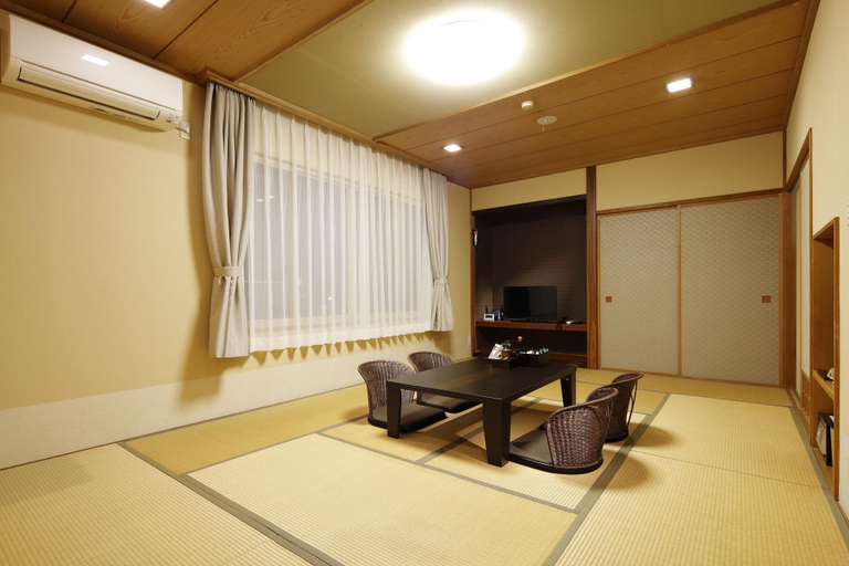 Bedroom 3, Emi Hakodateya, Hakodate