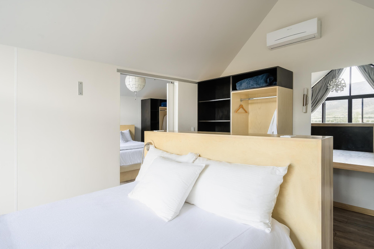 Bedroom 2, Oeno Wine Lodge, Ensenada