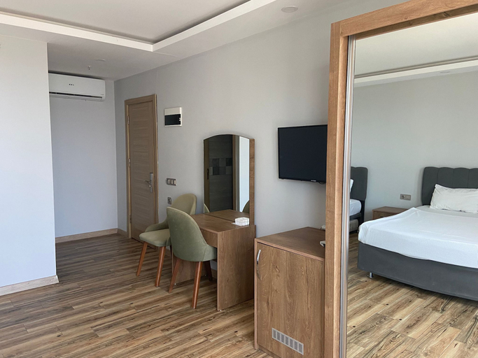 Bedroom 2, Zeynel Hotel, Antalya