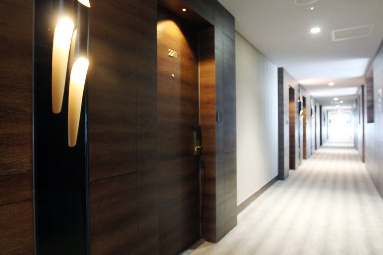 Public Area 3, Western Grace Hotel, Jung