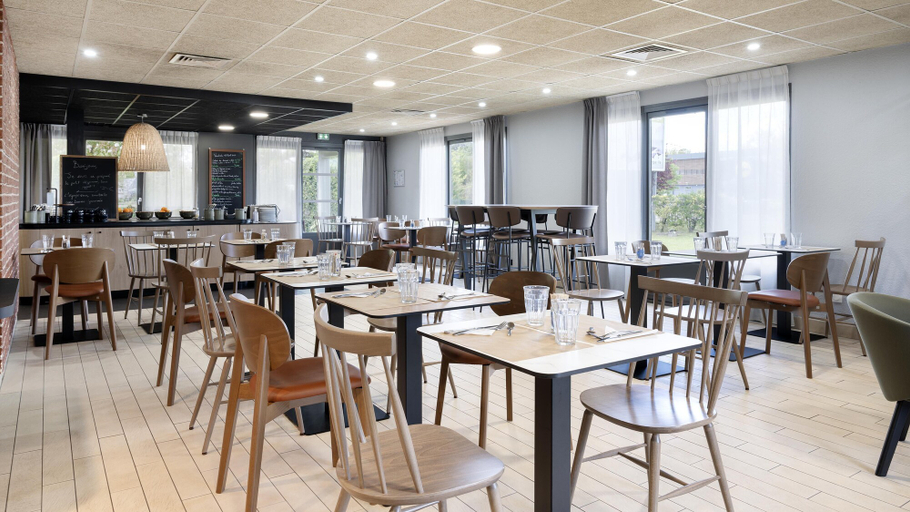 Food & Drinks 5, Campanile Mont De Marsan, Landes