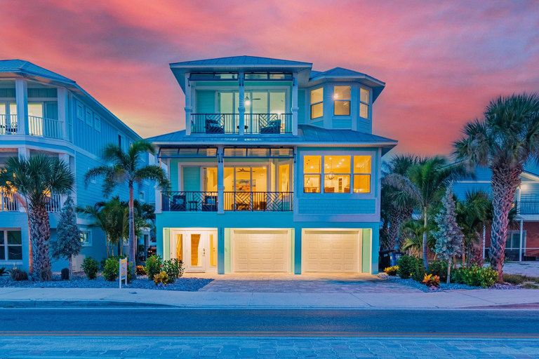 Exterior & Views, Reef of Paradise, Lee