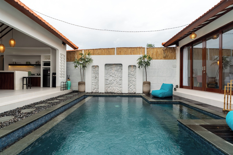 Sport & Beauty 4, Casa Lova - Luxury 2 BR Villa with Pool, Badung