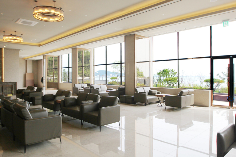 Public Area 5, Western Grace Hotel, Jung
