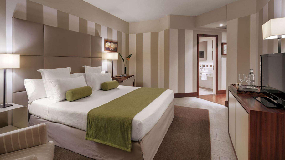 Bedroom 3, Precise Golf Resort El Rompido The Hotel, Huelva