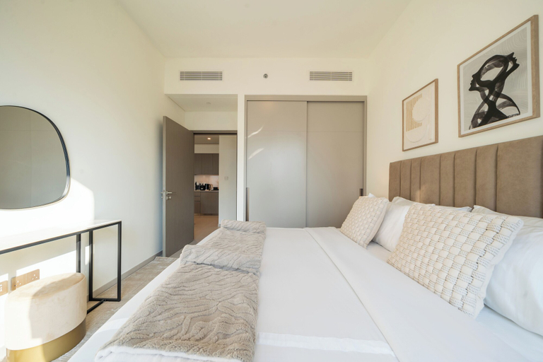 Bedroom 3, 1 BR Apt in Grande, Dubai