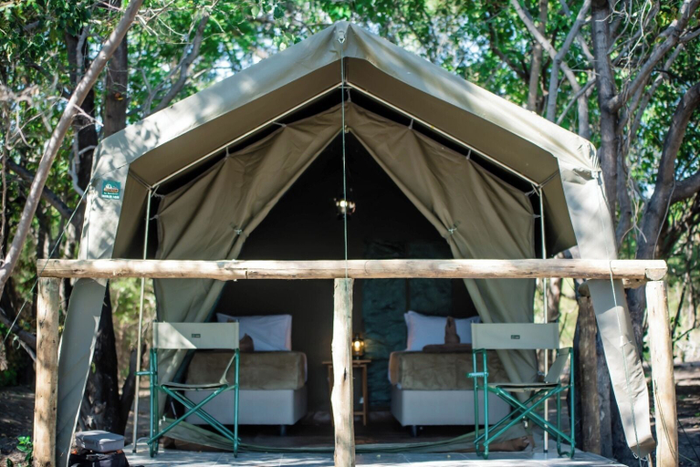 Others 4, Kashete Campsite, Ngamiland West