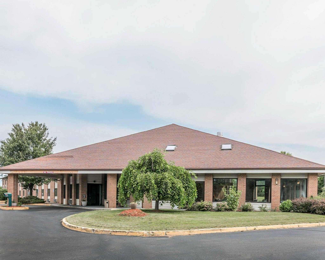 Public Area, Quality Inn Grand Rapids North, Kent