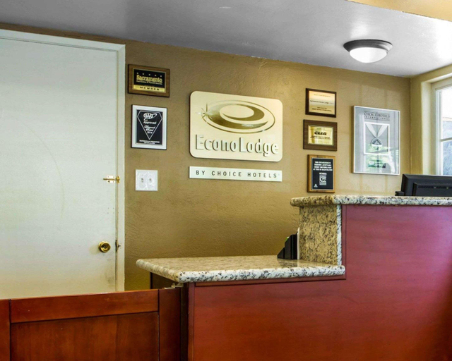 Public Area 2, Econo Lodge Sacramento Convention Center, Sacramento