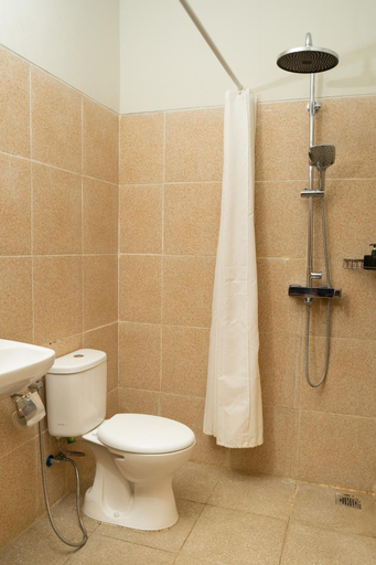 Bathroom 4
