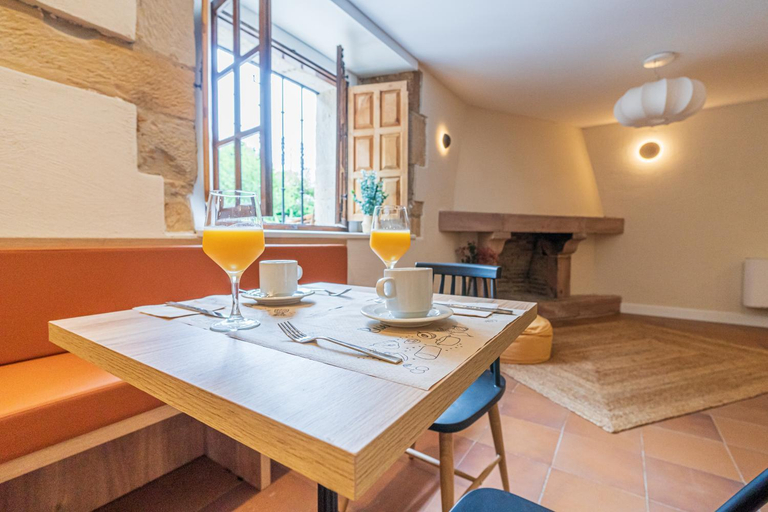 Food & Drinks 5, Hotel Bestprice Santillana, Cantabria