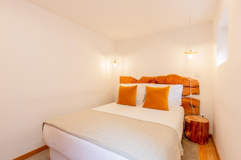 Room 3, Cosy 4 in Oporto With 2 Bedrooms and 1 Bathrooms, Porto