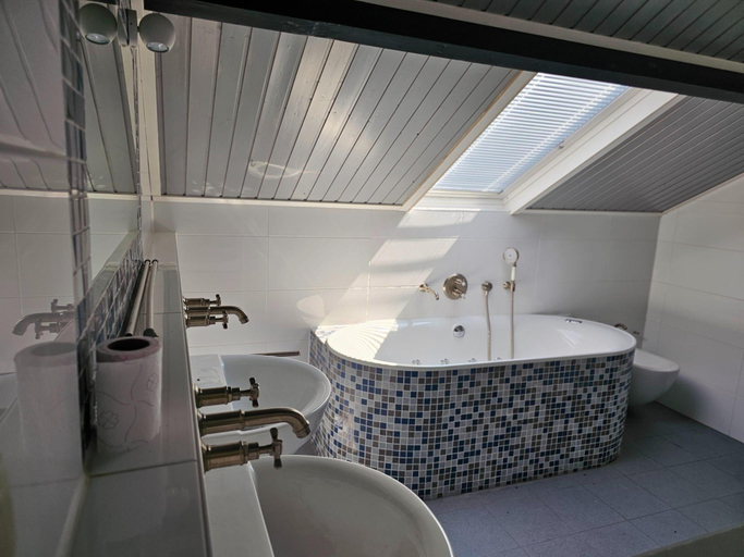 Bathroom, Village House in Leende near Star Restaurant, Heeze-Leende
