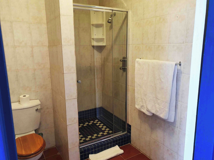 Bathroom 3, Raaswater Self Catering, West Coast