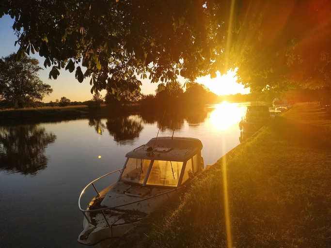 Others 5, Les rives du Rochefollet, Charente-Maritime